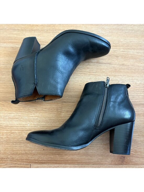 Frye Shoes - Frye Meghan Leather Heeled Ankle Booties Black Women’s Size 7 B